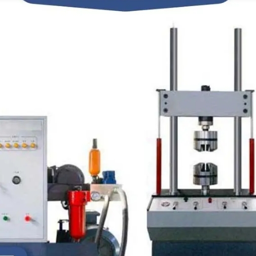 1708581155674494.png 8電液伺服微機(jī)控制橡膠軟管彎曲疲勞性能試驗(yàn)機(jī).png